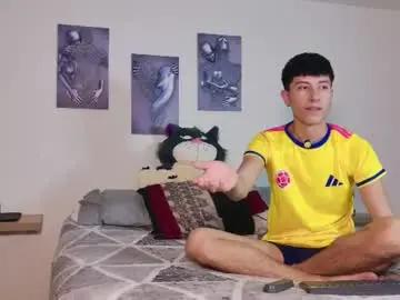 Chaturbate Private Sex Chat of steveen_1604