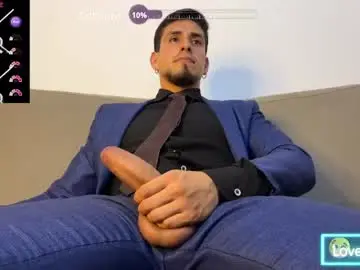 Chaturbate Live Sex Cam of tom_blunt96