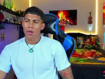 Chaturbate Free Live Porn of damian_latinxxx
