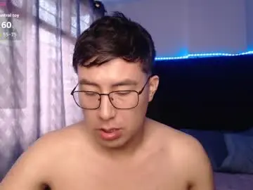 Chaturbate Live Porn of andrewmhilton_
