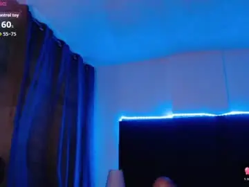 Chaturbate Watch Live Sex Cams of andrewmhilton_