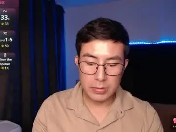 Chaturbate Live Sex Cam of andrewmhilton_