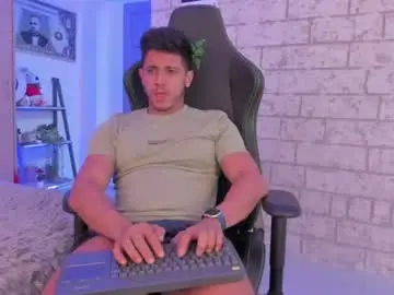 Chaturbate Live Porn of ashton_coleman_