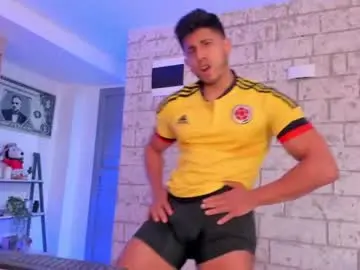 Chaturbate Adult Video Chat of ashton_coleman_