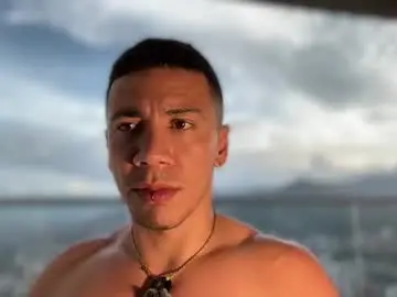 Chaturbate Free Live Porn of bastian_franco01