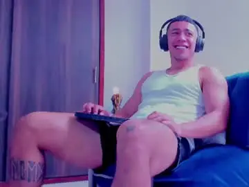 Chaturbate Best live sex cam show of bastian_franco01