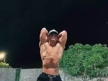 Chaturbate Free Live Porn of chris_angel01