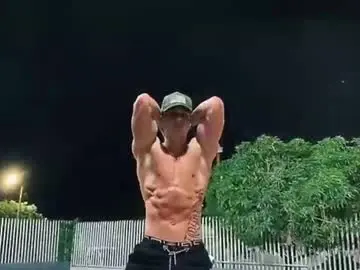 Chaturbate Nude Webcam of chris_angel01