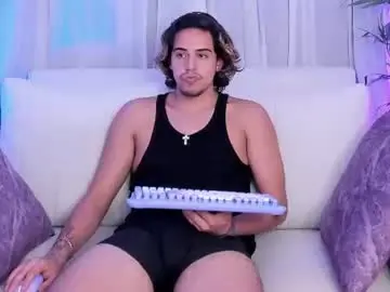 Chaturbate Adult Webcam of edward_51