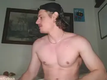 Chaturbate Live Sex Cam of bebexxxdust