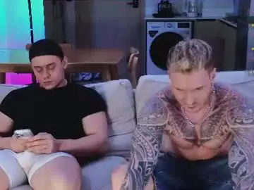 Chaturbate Live Sex Cam of alltimehorny19