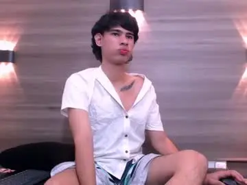 Chaturbate Sex Cam of kevinbrooks_