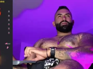 Chaturbate Sex Chat of max__prada