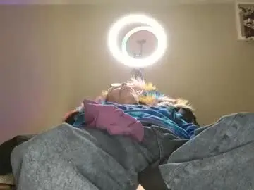 Chaturbate Best Webcam of curiousbisex22