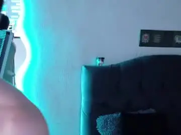 Chaturbate Adult Webcams of harry_brown2324