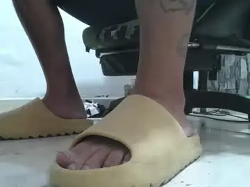 Chaturbate Best Webcam of srfindomfeet_