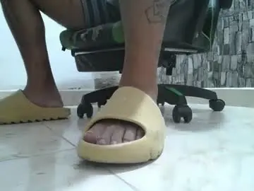 Chaturbate Adult Webcams of srfindomfeet_
