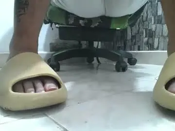Chaturbate Sex Chat of srfindomfeet_