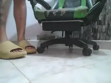 Chaturbate Adult Video Chat of srfindomfeet_