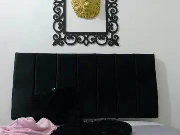 Chaturbate Free Porn Cam of pinkqueen23