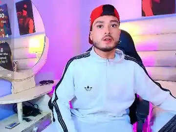 Chaturbate Live Sex Cam of salvattore_muller