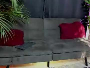 Chaturbate Live Sex Cam of foniland_