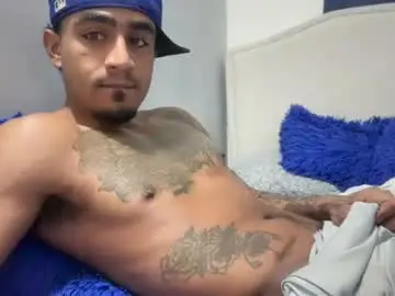 Chaturbate Nude Webcam of dominic_brand