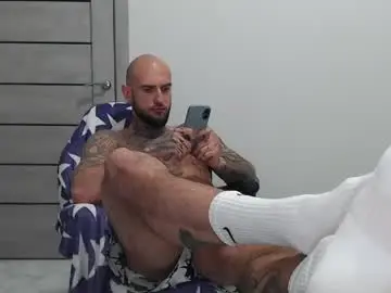 Chaturbate Free Live Porn of maxi_foxxx