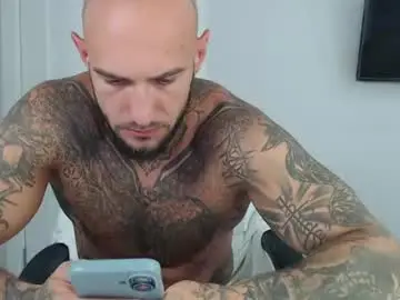 Chaturbate Adult Video Chat of maxi_foxxx