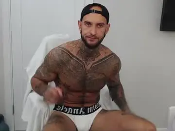Chaturbate Sex Cam of maxi_foxxx