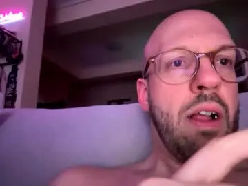 Chaturbate Live Porn of realhorsedick