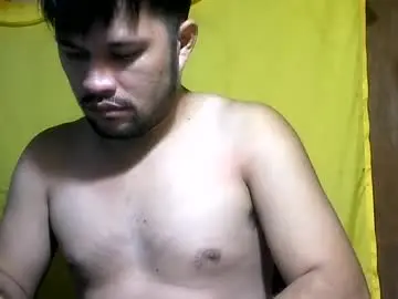 Chaturbate Nude Webcam of hottestpinoy2323