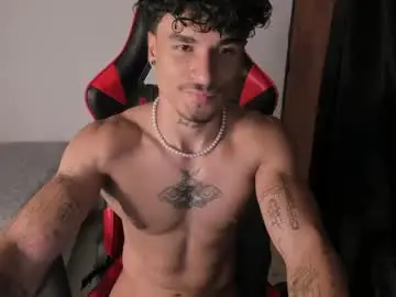 Chaturbate Live Sex of thomas_fit1