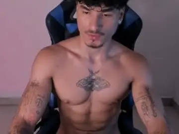 Chaturbate Live Sex Cam of thomas_fit1