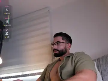 Chaturbate Sex Chat of edrick_walton