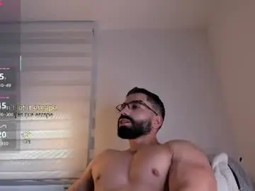 Chaturbate Live Sex Cam of edrick_walton