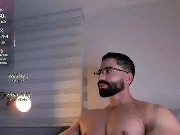 Chaturbate Free Porn Cam of edrick_walton
