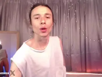 Chaturbate Nude Webcam of j_a_x_x_x_o_n