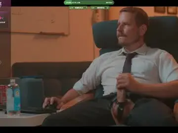 Chaturbate Nude Webcam of the_dilf