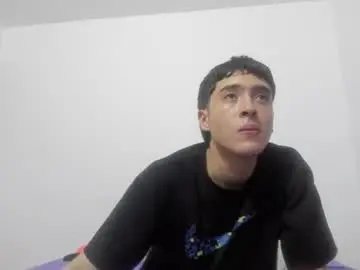 Chaturbate Best live sex cam show of picaszomilos350