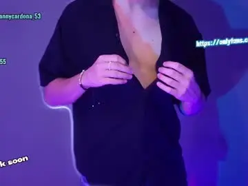 Chaturbate Nude Webcam of aron__cooper