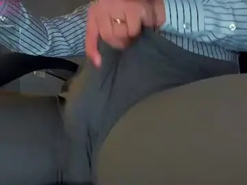 Chaturbate Live Sex Cam of bulgeart