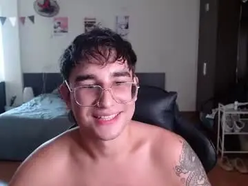 Chaturbate Adult Webcam of steveoceanbeanhuge