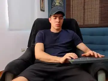 Chaturbate Sex Cam of ethangreey1