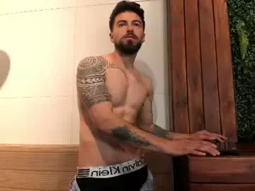 Chaturbate Live Sex Cam of liam_ashford