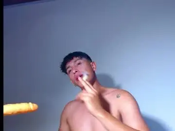 Chaturbate Free Porn Cam of rowanboy23