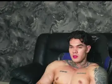 Chaturbate Nude Webcam of justin_clark1