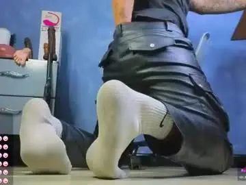 Chaturbate Nude Webcam of tom_brown12