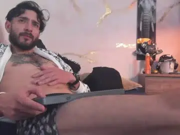 Chaturbate Live Porn of yulianpereira25
