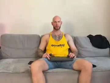 Chaturbate Live Porn of michaelbradley_for_u